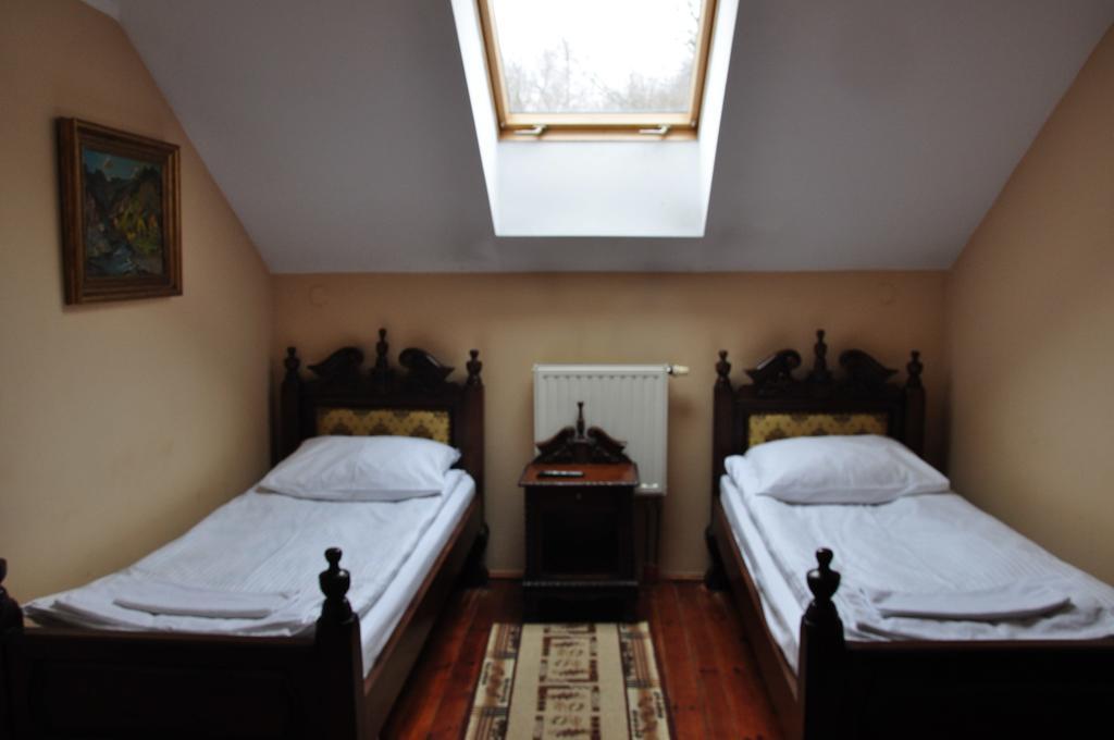 Ostoya Inn & Granary Jasionka Room photo