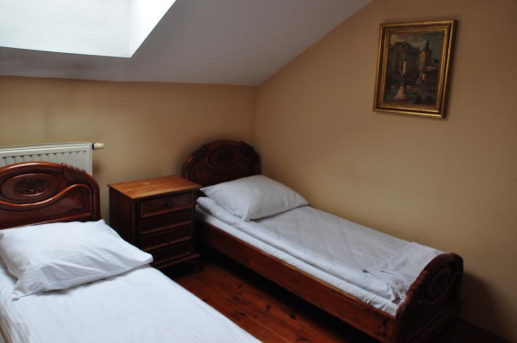 Ostoya Inn & Granary Jasionka Room photo