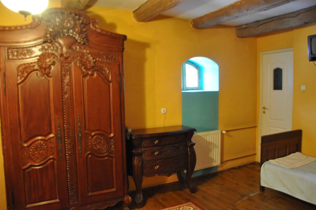 Ostoya Inn & Granary Jasionka Room photo