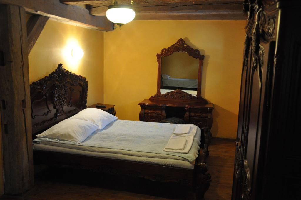 Ostoya Inn & Granary Jasionka Room photo